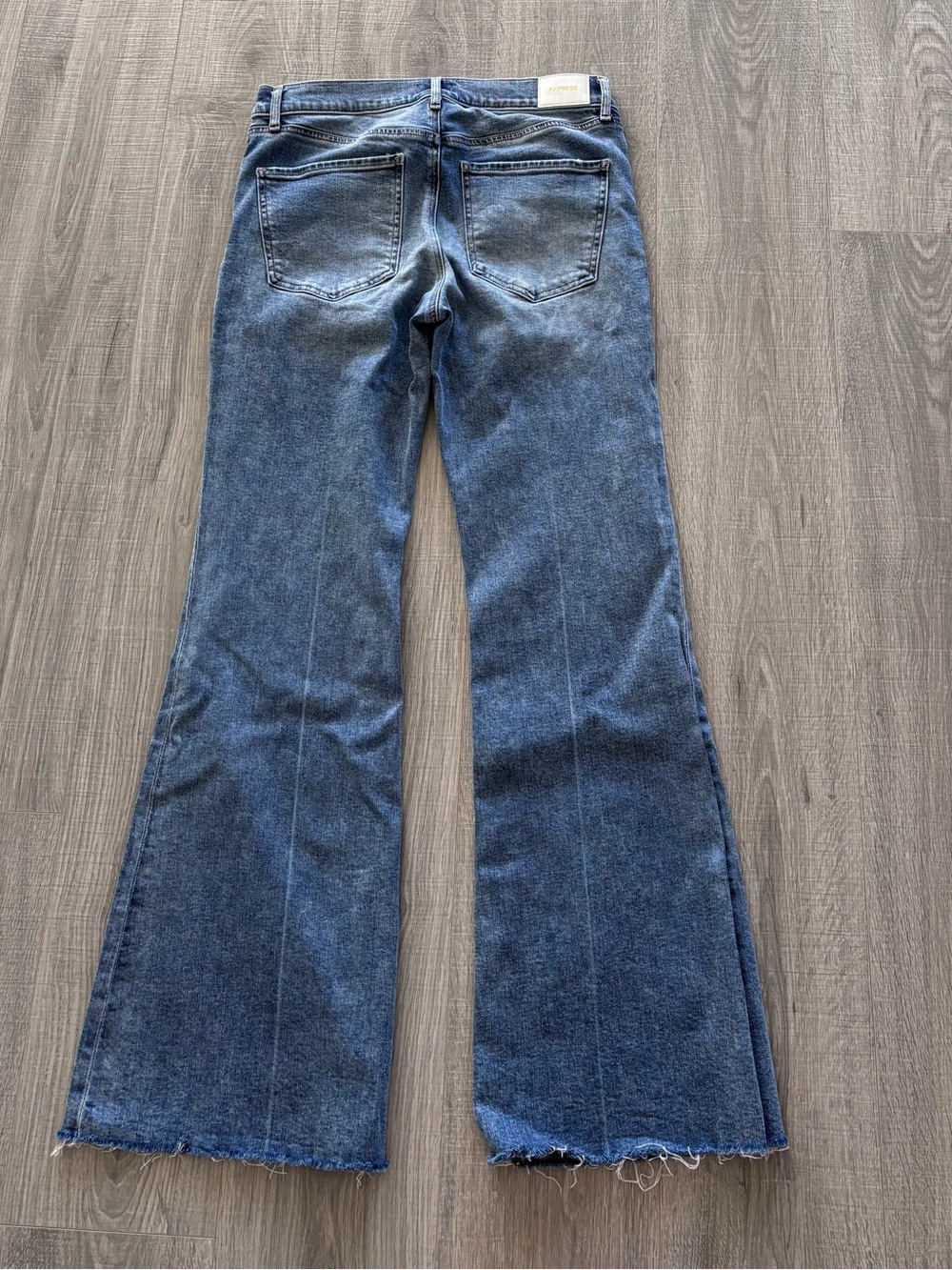 Express Women's 70’s Flare Blue Jeans size 10R - Picture 2 of 7